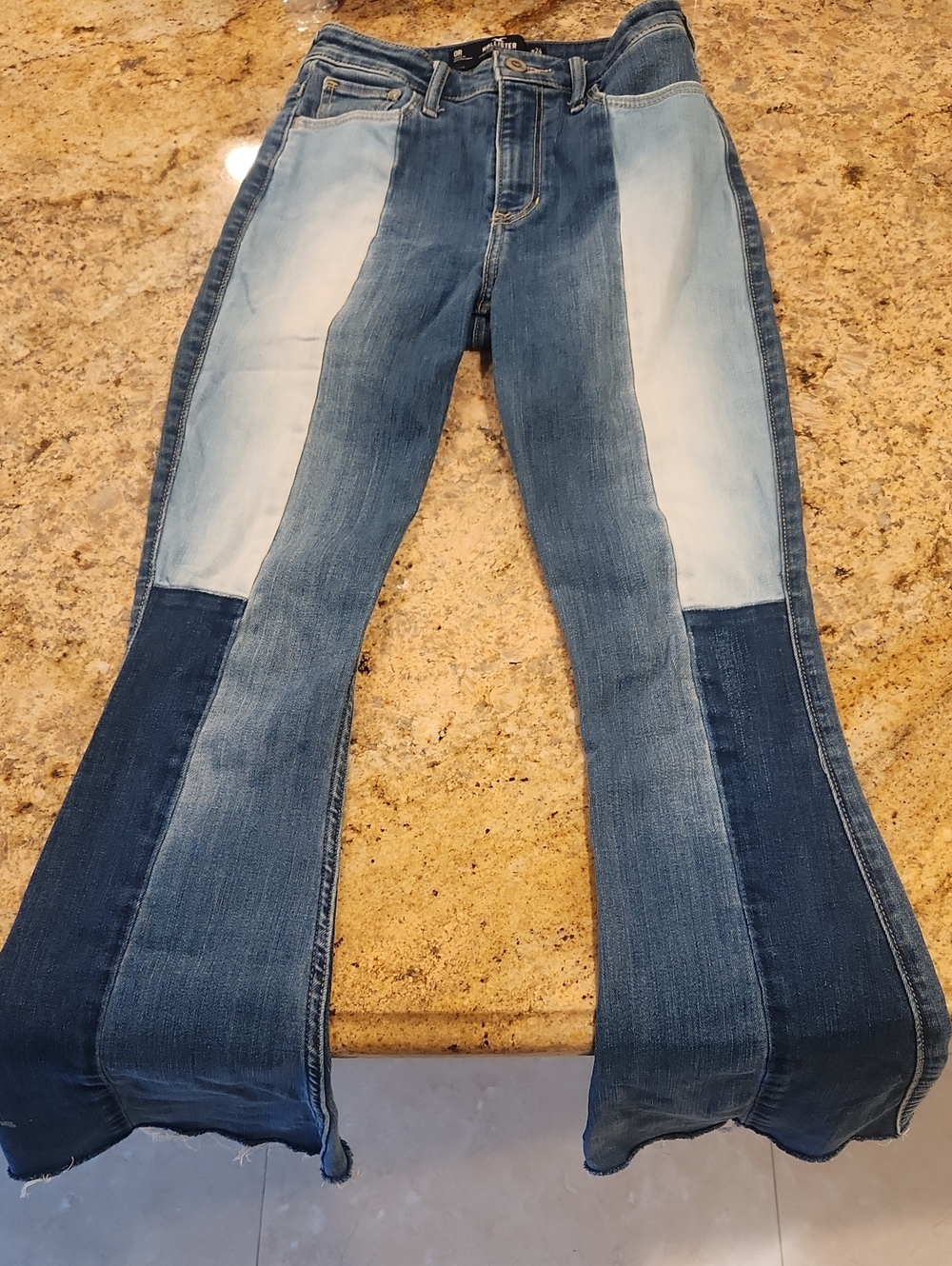 Hollister Two-Tone Blue Patchwork Flare Jeans. Raw-edge Hem. Great Condition!